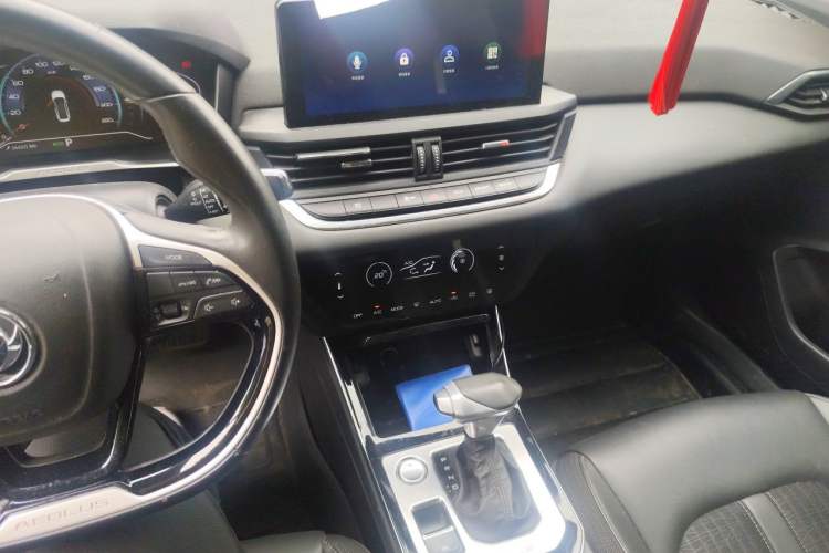 Used Dongfeng Aeolus Yixuan 2020 230T Automatic Cool Edition Audio And AC Panel