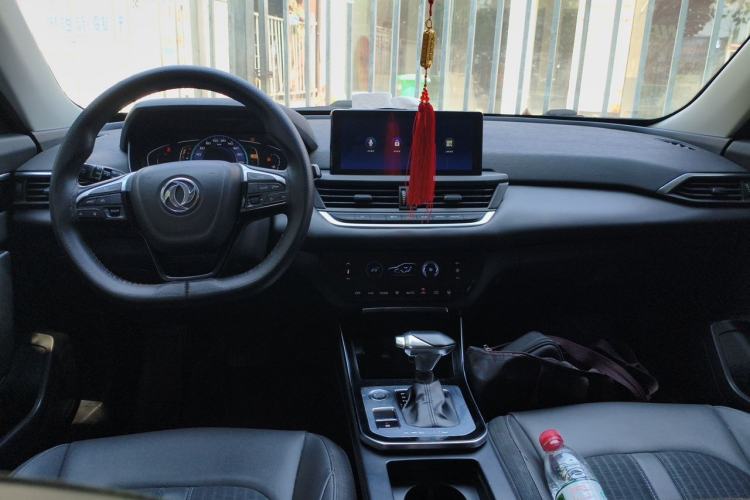 Used Dongfeng Aeolus Yixuan 2020 230T Automatic Advanced Edition Center Console