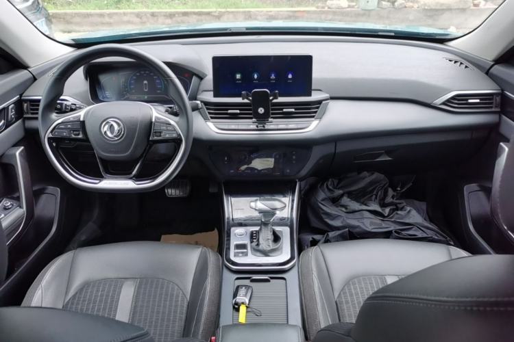 Used Dongfeng Aeolus Yixuan 2020 230T Automatic Advanced Edition Center Console