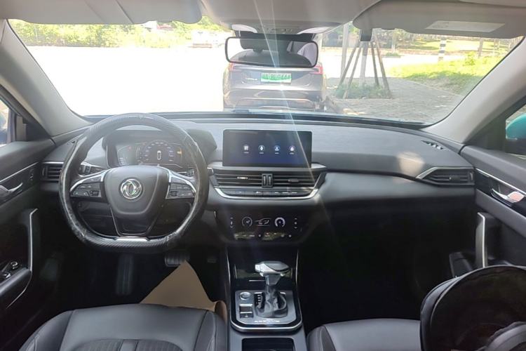 Used Dongfeng Aeolus Yixuan 2020 230T Automatic Cool Edition Center Console