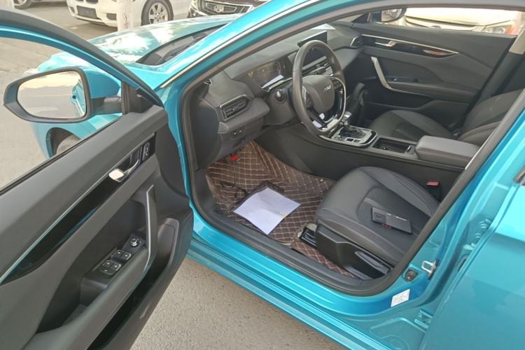 Used Dongfeng Aeolus Yixuan 2020 230T Automatic Dazzle Track Edition Driver Seat
