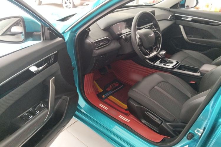 Used Dongfeng Aeolus Yixuan 2020 230T Automatic Dazzle Track Edition Driver Seat