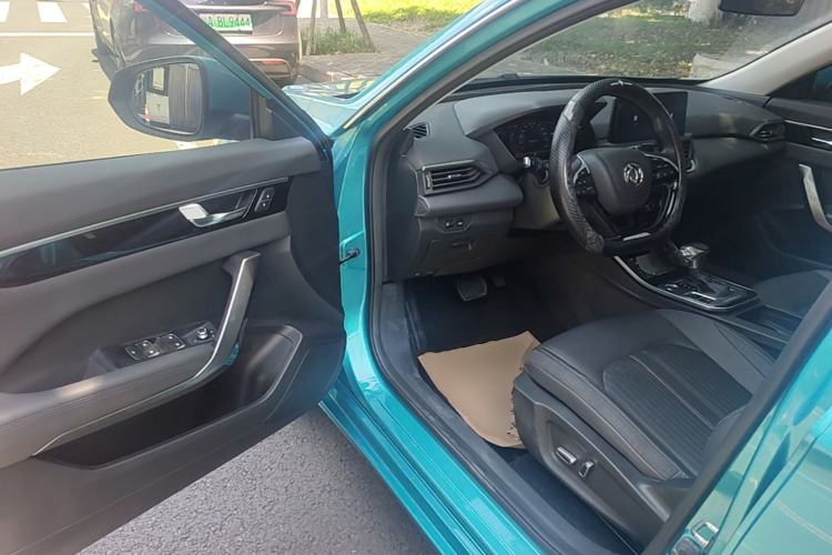 Used Dongfeng Aeolus Yixuan 2020 230T Automatic Cool Edition Driver Seat