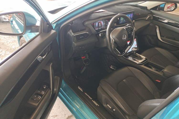 Used Dongfeng Aeolus Yixuan 2020 230T Automatic Advanced Edition Driver Seat