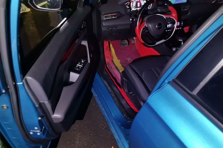 Used Dongfeng Aeolus Yixuan 2020 230T Automatic Advanced Edition Driver Seat
