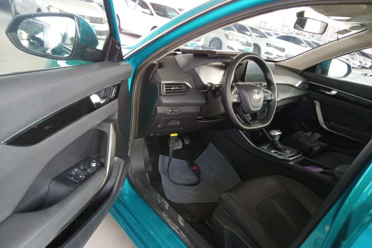 Used Dongfeng Aeolus Yixuan 2020 230T Automatic Advanced Edition Driver Seat