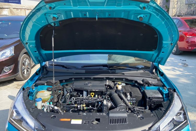 Used Dongfeng Aeolus Yixuan 2020 200T Manual Ignition Edition Engine Bay