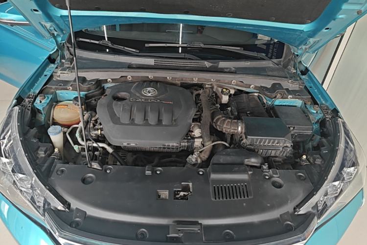 Used Dongfeng Aeolus Yixuan 2020 230T Automatic Cool Edition Engine Bay