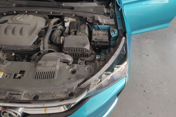 Used Dongfeng Aeolus Yixuan 2020 230T Automatic Cool Edition Engine Bay Left