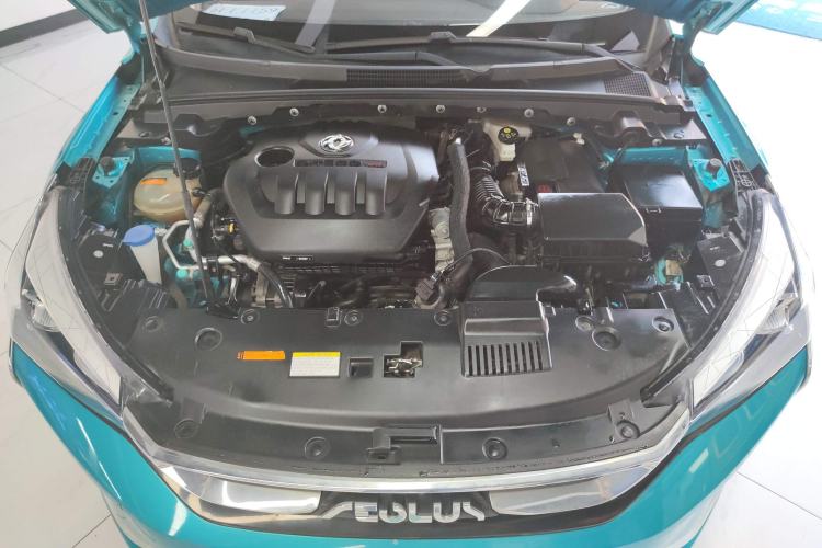 Used Dongfeng Aeolus Yixuan 2020 230T Automatic Dazzle Track Edition Engine Bay