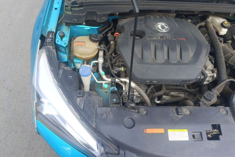 Used Dongfeng Aeolus Yixuan 2020 230T Automatic Advanced Edition Engine Bay Right