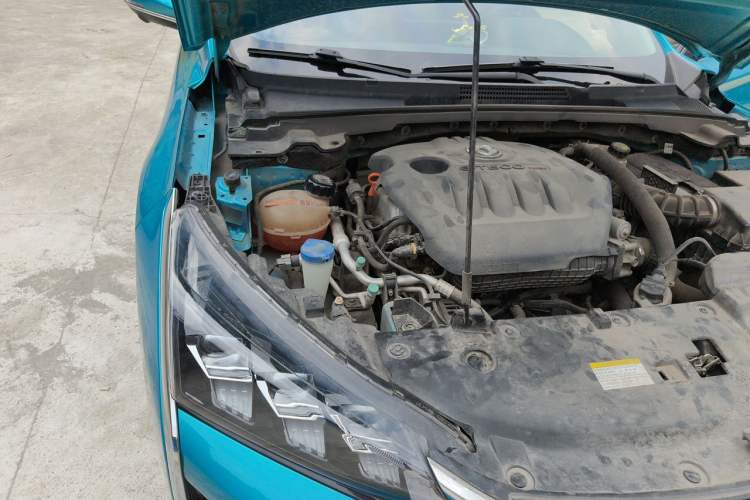 Used Dongfeng Aeolus Yixuan 2020 230T Automatic Cool Edition Engine Bay Right