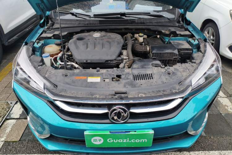 Used Dongfeng Aeolus Yixuan 2020 230T Automatic Advanced Edition Engine Bay