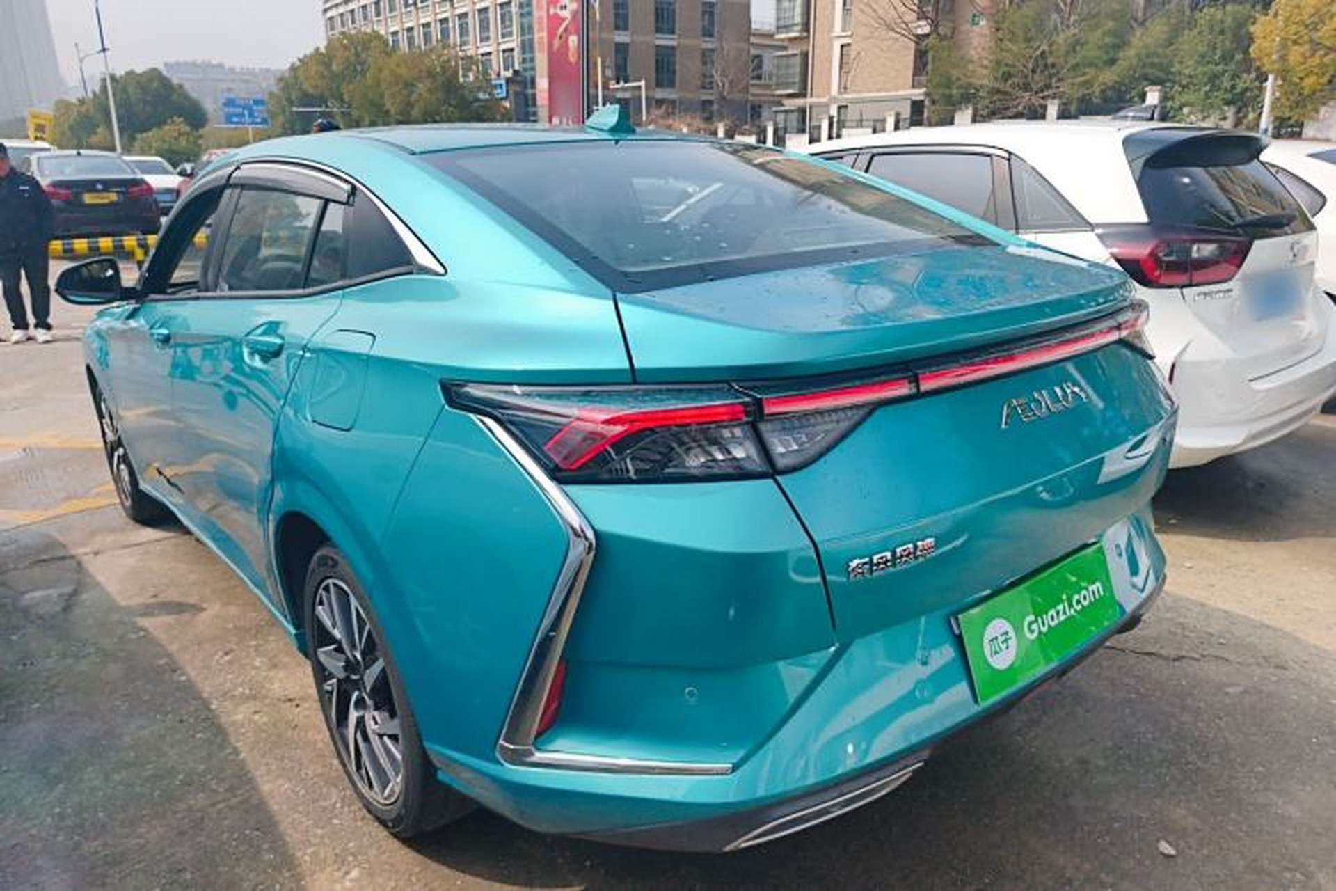 Used Dongfeng Aeolus Yixuan 2020 230T Automatic Dazzle Track Edition Exterior 2