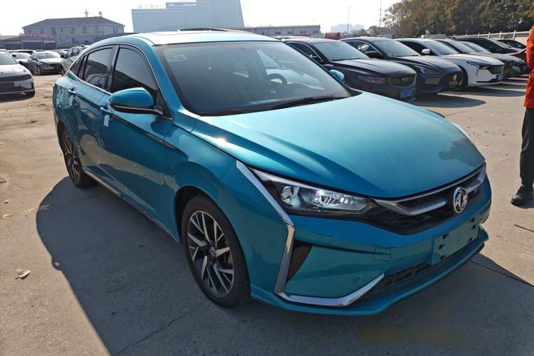 Used Dongfeng Aeolus Yixuan 2020 230T Automatic Advanced Edition Exterior 2