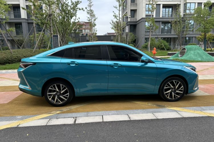 Used Dongfeng Aeolus Yixuan 2020 230T Automatic Advanced Edition Exterior 6