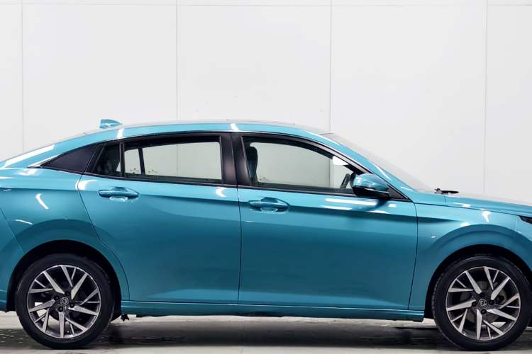 Used Dongfeng Aeolus Yixuan 2020 230T Automatic Advanced Edition Exterior 9