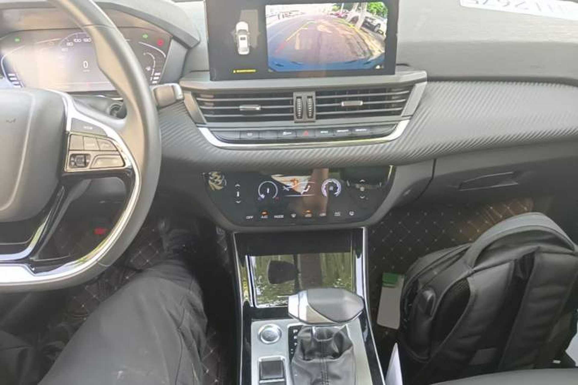 Used Dongfeng Aeolus Yixuan 2020 230T Automatic Dazzle Track Edition Gear Lever