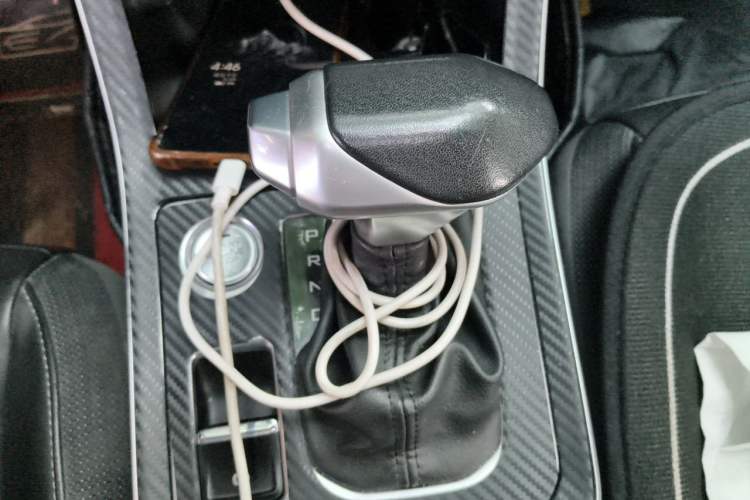Used Dongfeng Aeolus Yixuan 2020 230T Automatic Advanced Edition Gear Lever