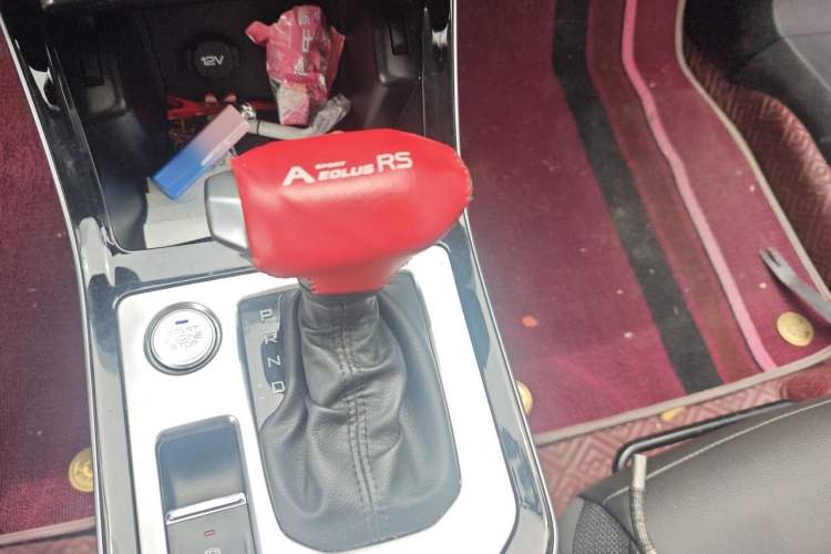 Used Dongfeng Aeolus Yixuan 2020 230T Automatic Advanced Edition Gear Lever