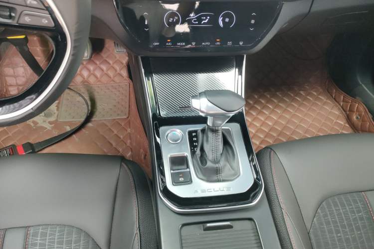 Used Dongfeng Aeolus Yixuan 2020 230T Automatic Cool Track Edition Gear Lever