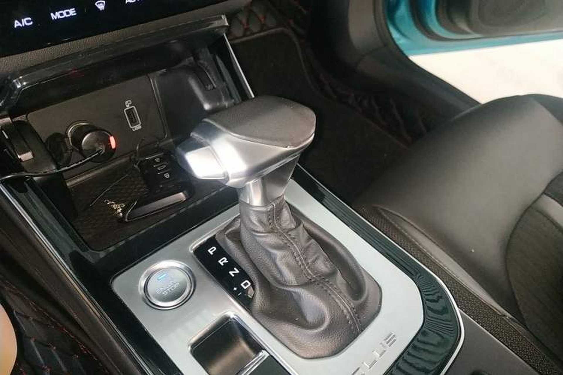 Used Dongfeng Aeolus Yixuan 2020 230T Automatic Cool Edition Gear Lever