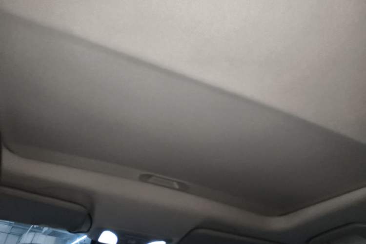 Used Dongfeng Aeolus Yixuan 2020 230T Automatic Cool Edition Headliner