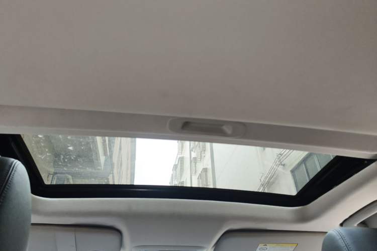 Used Dongfeng Aeolus Yixuan 2020 230T Automatic Cool Edition Headliner