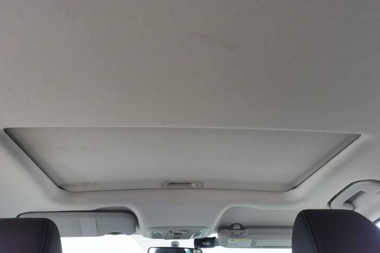 Used Dongfeng Aeolus Yixuan 2020 230T Automatic Advanced Edition Headliner