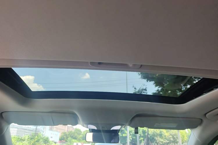 Used Dongfeng Aeolus Yixuan 2020 230T Automatic Cool Edition Headliner