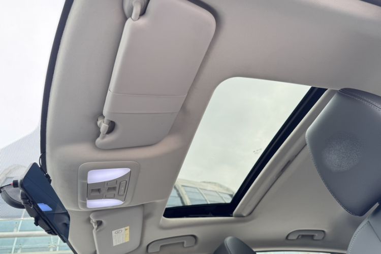 Used Dongfeng Aeolus Yixuan 2020 230T Automatic Advanced Edition Headliner