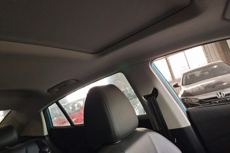 Used Dongfeng Aeolus Yixuan 2020 230T Automatic Advanced Edition Headliner