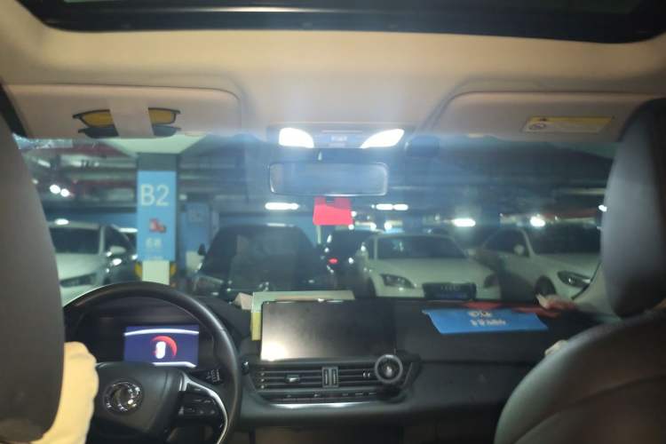 Used Dongfeng Aeolus Yixuan 2020 230T Automatic Advanced Edition Headliner