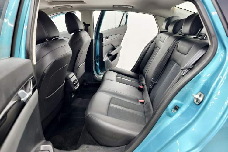 Used Dongfeng Aeolus Yixuan 2020 230T Automatic Advanced Edition Interior 6