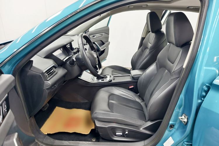 Used Dongfeng Aeolus Yixuan 2020 230T Automatic Advanced Edition Interior 9