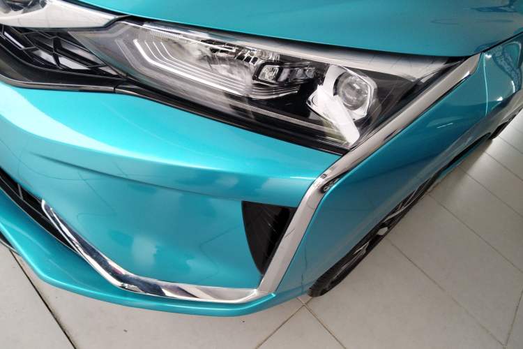 Used Dongfeng Aeolus Yixuan 2020 230T Automatic Dazzle Track Edition Left Front Headlight