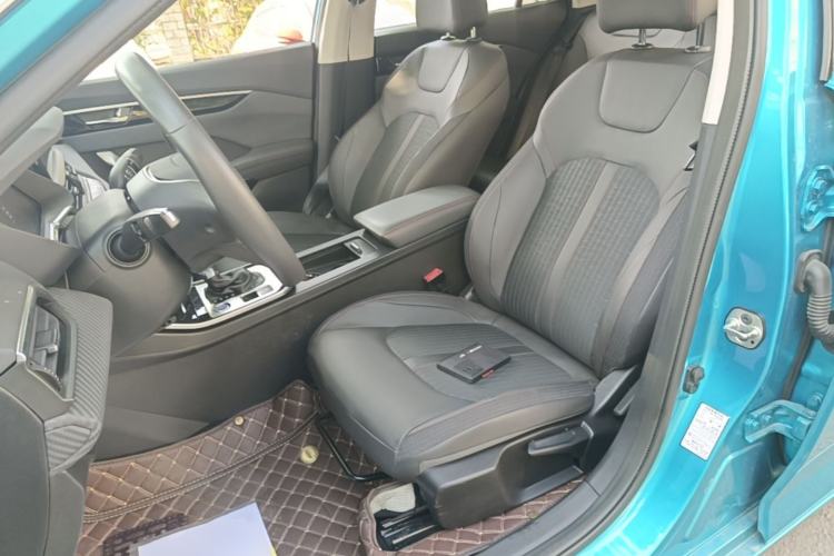 Used Dongfeng Aeolus Yixuan 2020 230T Automatic Dazzle Track Edition Left Front Seat