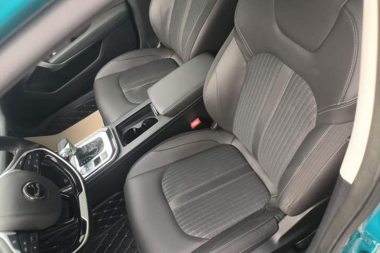 Used Dongfeng Aeolus Yixuan 2020 230T Automatic Advanced Edition Left Front Seat
