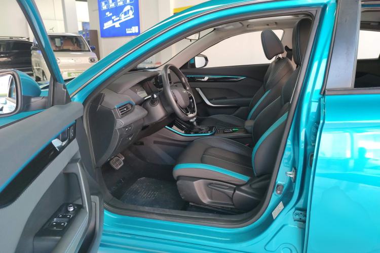Used Dongfeng Aeolus Yixuan 2020 230T Automatic Dazzle Track Edition Left Front Seat