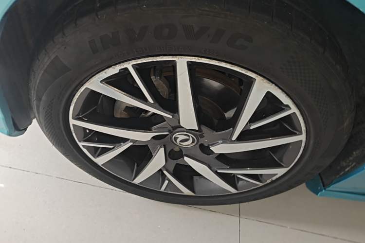 Used Dongfeng Aeolus Yixuan 2020 230T Automatic Cool Edition Left Front Wheel Hub