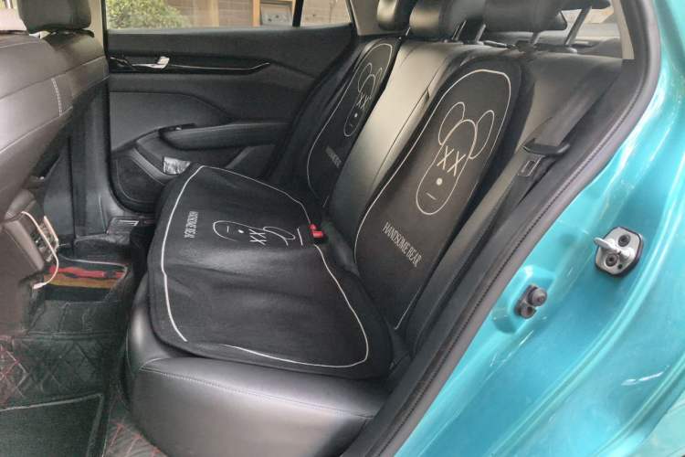 Used Dongfeng Aeolus Yixuan 2020 230T Automatic Advanced Edition Left Rear Seat