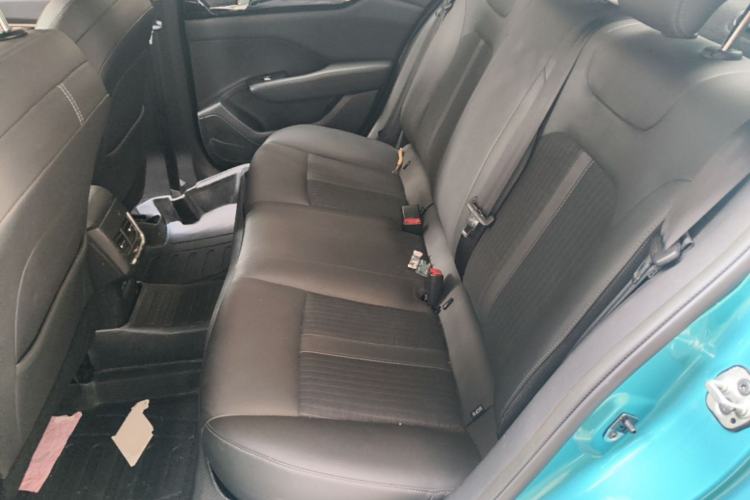 Used Dongfeng Aeolus Yixuan 2020 230T Automatic Cool Edition Left Rear Seat