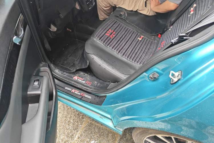 Used Dongfeng Aeolus Yixuan 2020 230T Automatic Cool Edition Left Rear Seat