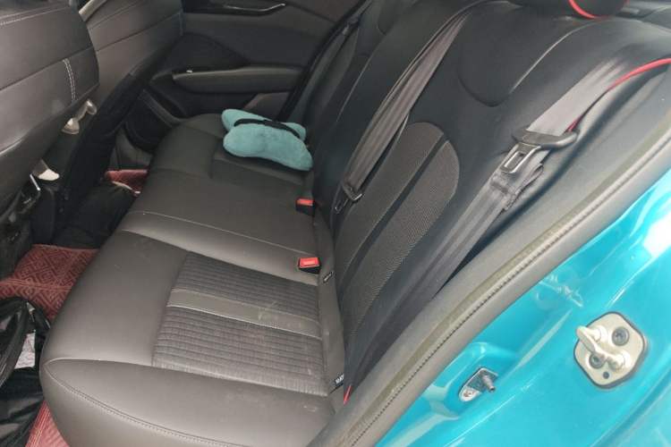 Used Dongfeng Aeolus Yixuan 2020 230T Automatic Advanced Edition Left Rear Seat