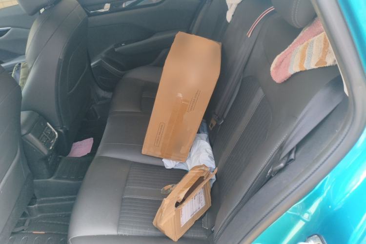 Used Dongfeng Aeolus Yixuan 2020 230T Automatic Cool Edition Left Rear Seat
