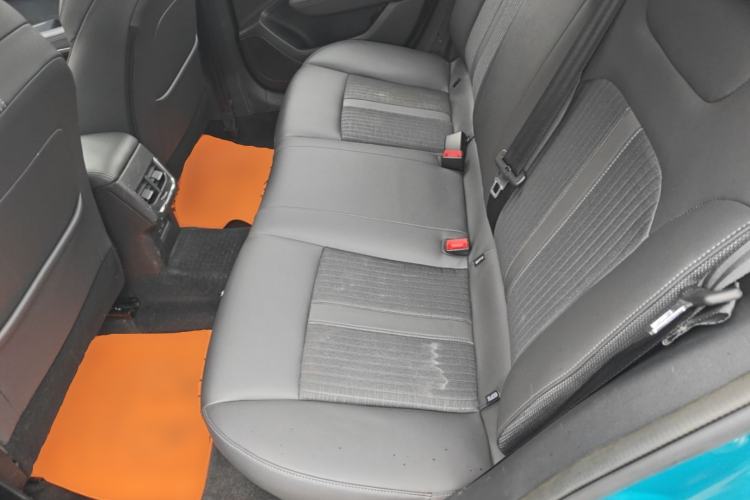 Used Dongfeng Aeolus Yixuan 2020 230T Automatic Advanced Edition Left Rear Seat