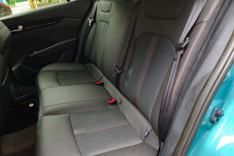 Used Dongfeng Aeolus Yixuan 2020 230T Automatic Xuan Yue Track Edition Left Rear Seat