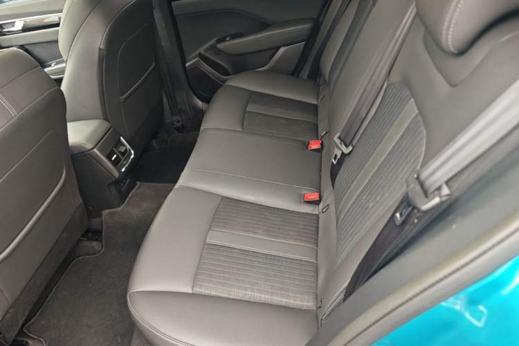 Used Dongfeng Aeolus Yixuan 2020 230T Automatic Cool Edition Left Rear Seat