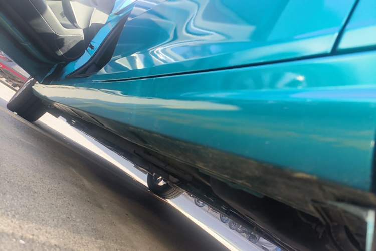 Used Dongfeng Aeolus Yixuan 2020 230T Automatic Cool Edition Left Side Sill