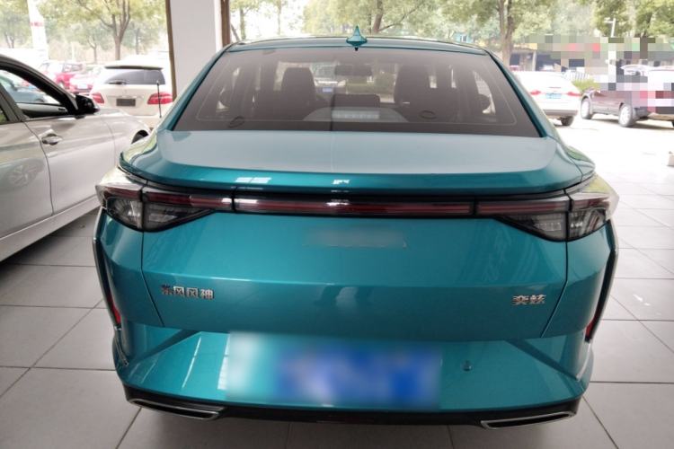 Used Dongfeng Aeolus Yixuan 2020 230T Automatic Dazzle Track Edition Rear